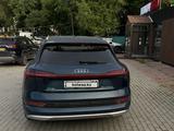 Audi e-tron 2022 года за 29 100 000 тг. в Алматы – фото 4