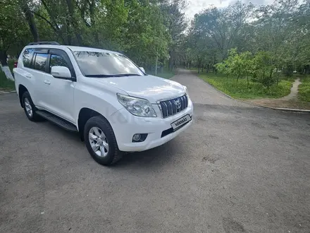 Toyota Land Cruiser Prado 2013 года за 13 400 000 тг. в Караганда