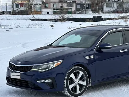 Kia Optima 2019 года за 6 700 000 тг. в Караганда – фото 2