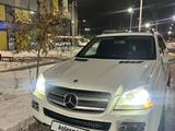 Mercedes-Benz GL 550 2007 года за 10 000 000 тг. в Астана – фото 2