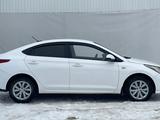 Hyundai Accent 2021 года за 7 500 000 тг. в Уральск – фото 4