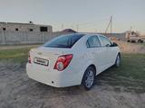 Chevrolet Aveo 2014 года за 4 100 000 тг. в Тараз – фото 2