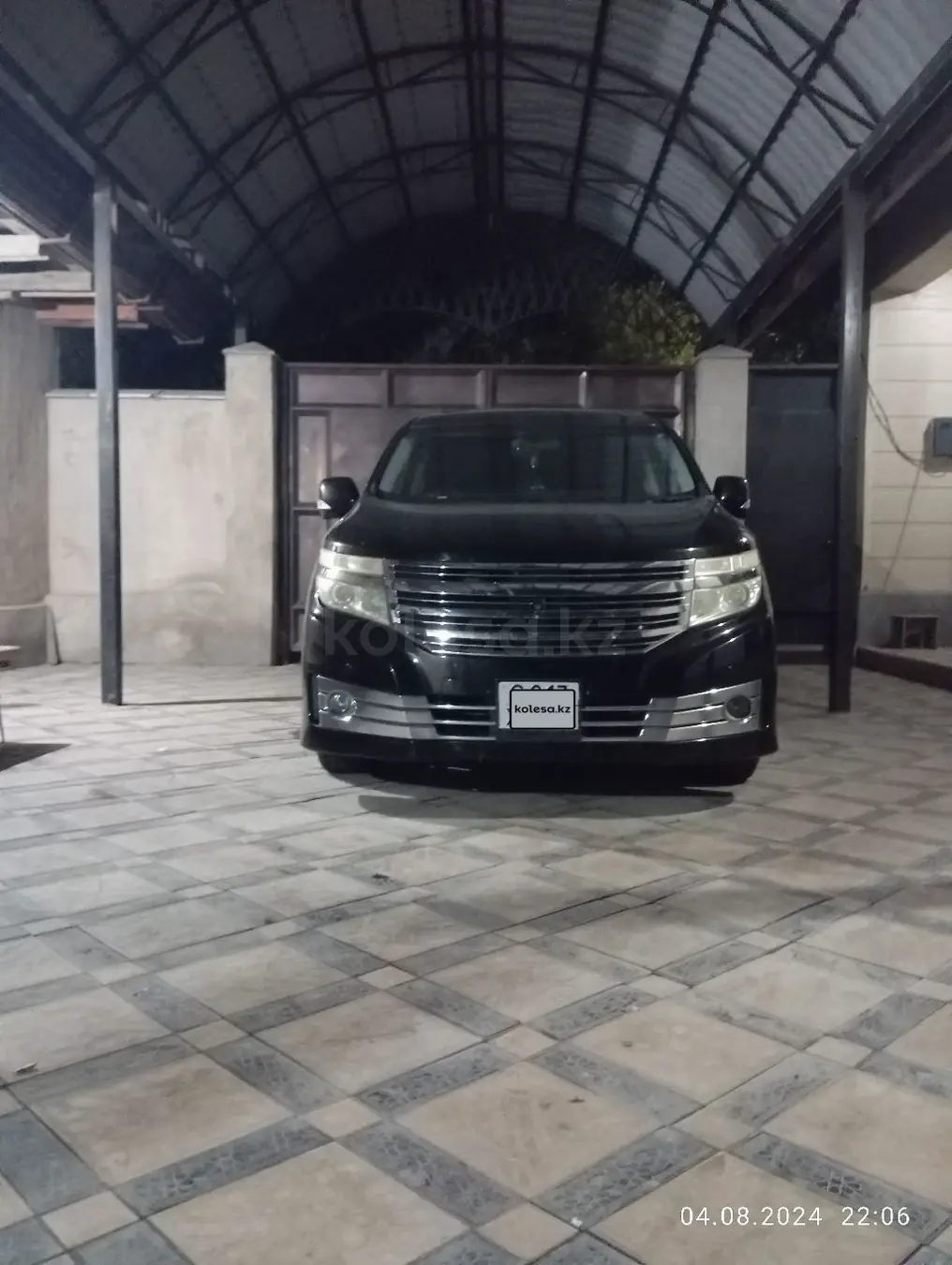 Nissan Elgrand, 2011