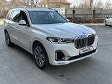 BMW X7 2021 года за 39 700 000 тг. в Алматы – фото 2