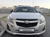 Chevrolet Cruze 2013 года за 2 800 000 тг. в Шымкент – фото 4