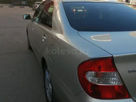 Toyota Camry 2004 года за 5 200 000 тг. в Актобе – фото 10