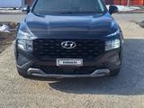 Hyundai Santa Fe 2022 года за 12 700 000 тг. в Уральск – фото 3
