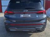 Hyundai Santa Fe 2022 года за 12 700 000 тг. в Уральск – фото 4