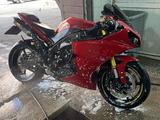 Yamaha  YZF-R1 2012 года за 5 200 000 тг. в Алматы – фото 2