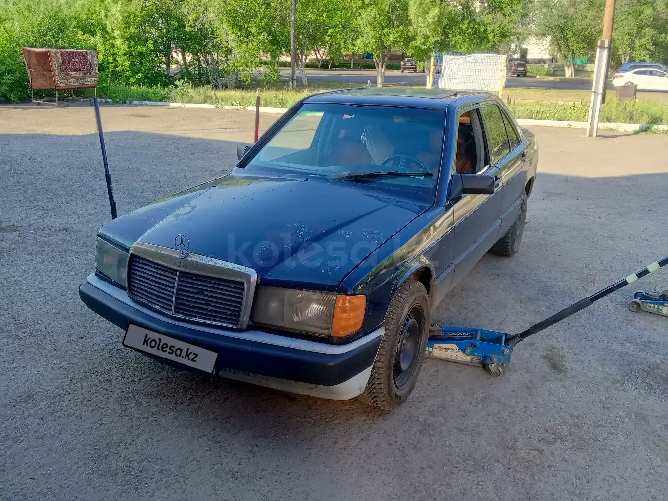 Mercedes-Benz 190, 1989