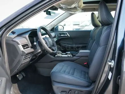 Mitsubishi Outlander 2026 года за 18 700 000 тг. в Семей – фото 11