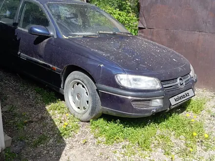 Opel Omega 1995 года за 650 000 тг. в Уральск – фото 2