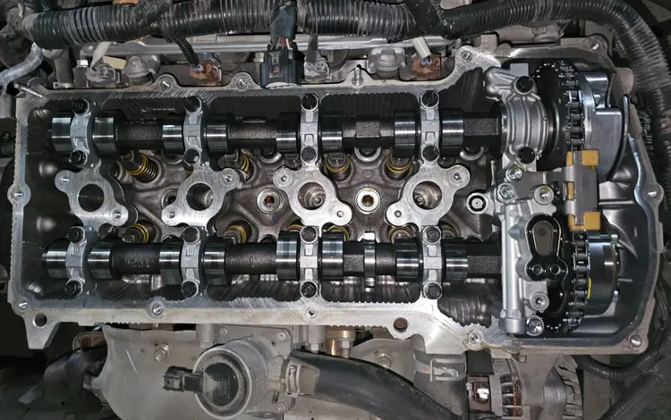 Двигатель 2TR-FE катушка 2.7 L на Тойота Прадо за 2 400 000 тг. в Усть-Каменогорск