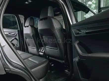 Skoda Karoq Sportline II 2026 года за 17 590 000 тг. в Алматы – фото 19