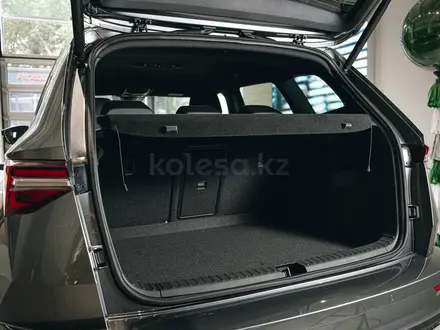 Skoda Karoq Sportline II 2026 года за 17 590 000 тг. в Алматы – фото 21