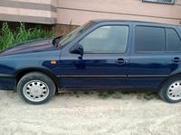 Volkswagen Golf 1993 годаүшін1 500 000 тг. в Тараз