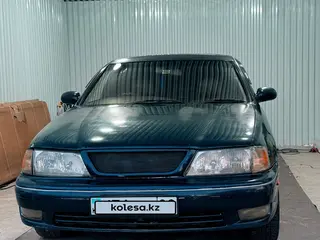 Toyota Avalon, 1998