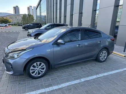 Kia Rio 2019 года за 7 300 000 тг. в Астана – фото 3