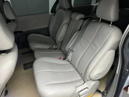 Toyota Sienna 2011 года за 11 800 000 тг. в Атырау – фото 6