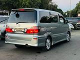 Toyota Alphard 2006 годаfor6 300 000 тг. в Шымкент