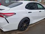 Toyota Camry 2019 годаүшін12 000 000 тг. в Павлодар – фото 2