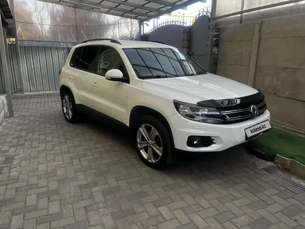 Volkswagen Tiguan 2015 года за 8 500 000 тг. в Алматы – фото 2