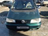 Volkswagen Sharan 1995 годаүшін1 800 000 тг. в Жанакорган