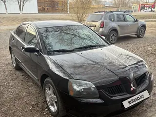 Mitsubishi Galant