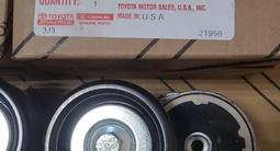 Ролик натяжной LX 570 -3URFE 5, 7 / LC 200 -1URFE. Оригинал. Toyota/Lexus за 15 000 тг. в Алматы – фото 3