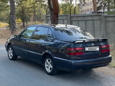 Volkswagen Passat 1994 года за 2 050 000 тг. в Семей – фото 5