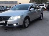 Volkswagen Passat 2010 годаүшін3 950 000 тг. в Алматы