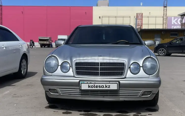 Mercedes-Benz E 230 1996 годаүшін2 800 000 тг. в Астана