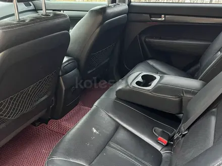 Kia Sorento 2010 года за 7 000 000 тг. в Актобе – фото 9