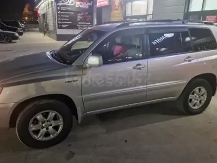 Toyota Highlander 2004 года за 6 900 000 тг. в Астана – фото 3