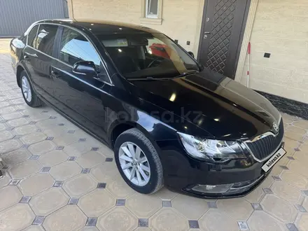 Skoda Superb 2014 года за 7 500 000 тг. в Алматы – фото 3