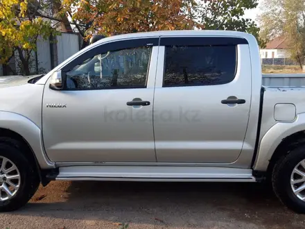 Toyota Hilux 2013 года за 8 000 000 тг. в Алматы – фото 3