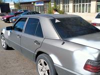 Mercedes-Benz E 260 1993 годаfor1 200 000 тг. в Тараз