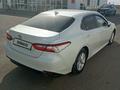 Toyota Camry 2020 года за 11 900 000 тг. в Астана – фото 4