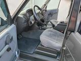 Land Rover Discovery 1997 года за 3 200 000 тг. в Алматы – фото 4