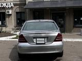 Mercedes-Benz C 240 2001 года за 3 650 000 тг. в Усть-Каменогорск – фото 5
