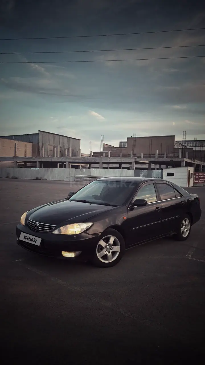 Toyota Camry, 2005