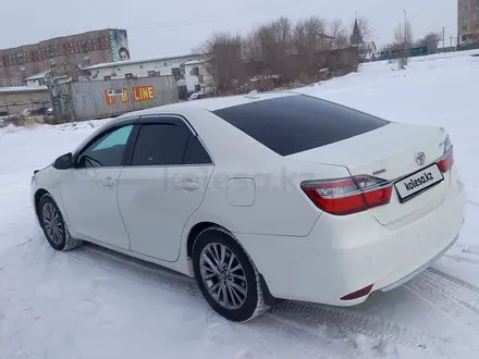 Toyota Camry 2017 года за 10 300 000 тг. в Караганда – фото 4