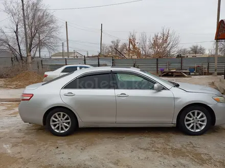 Toyota Camry 2011 года за 5 200 000 тг. в Атырау – фото 3