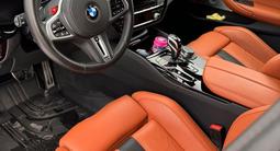 BMW M5 2020 года за 43 000 000 тг. в Астана – фото 2
