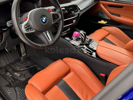 BMW M5 2020 года за 43 000 000 тг. в Астана – фото 2