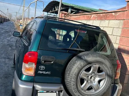 Toyota RAV4 2003 года за 4 850 000 тг. в Алматы – фото 4