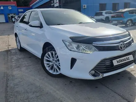 Toyota Camry 2015 года за 9 200 000 тг. в Караганда