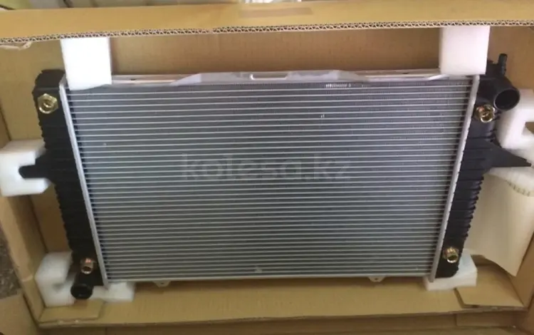 Радиатор охлаждения основной печка кондиционер за 12 000 тг. в Алматы