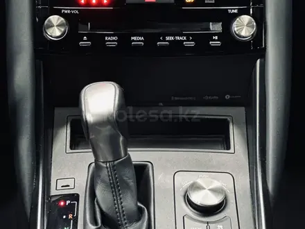 Lexus IS 300 2020 года за 16 700 000 тг. в Алматы – фото 10