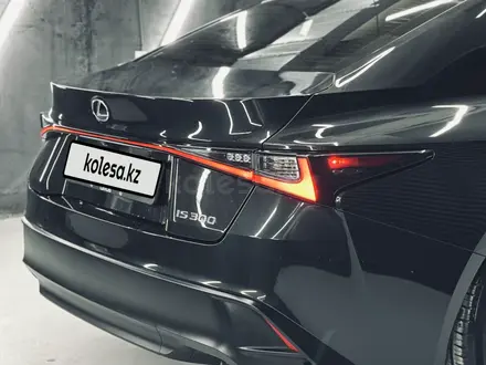 Lexus IS 300 2020 года за 16 700 000 тг. в Алматы – фото 17